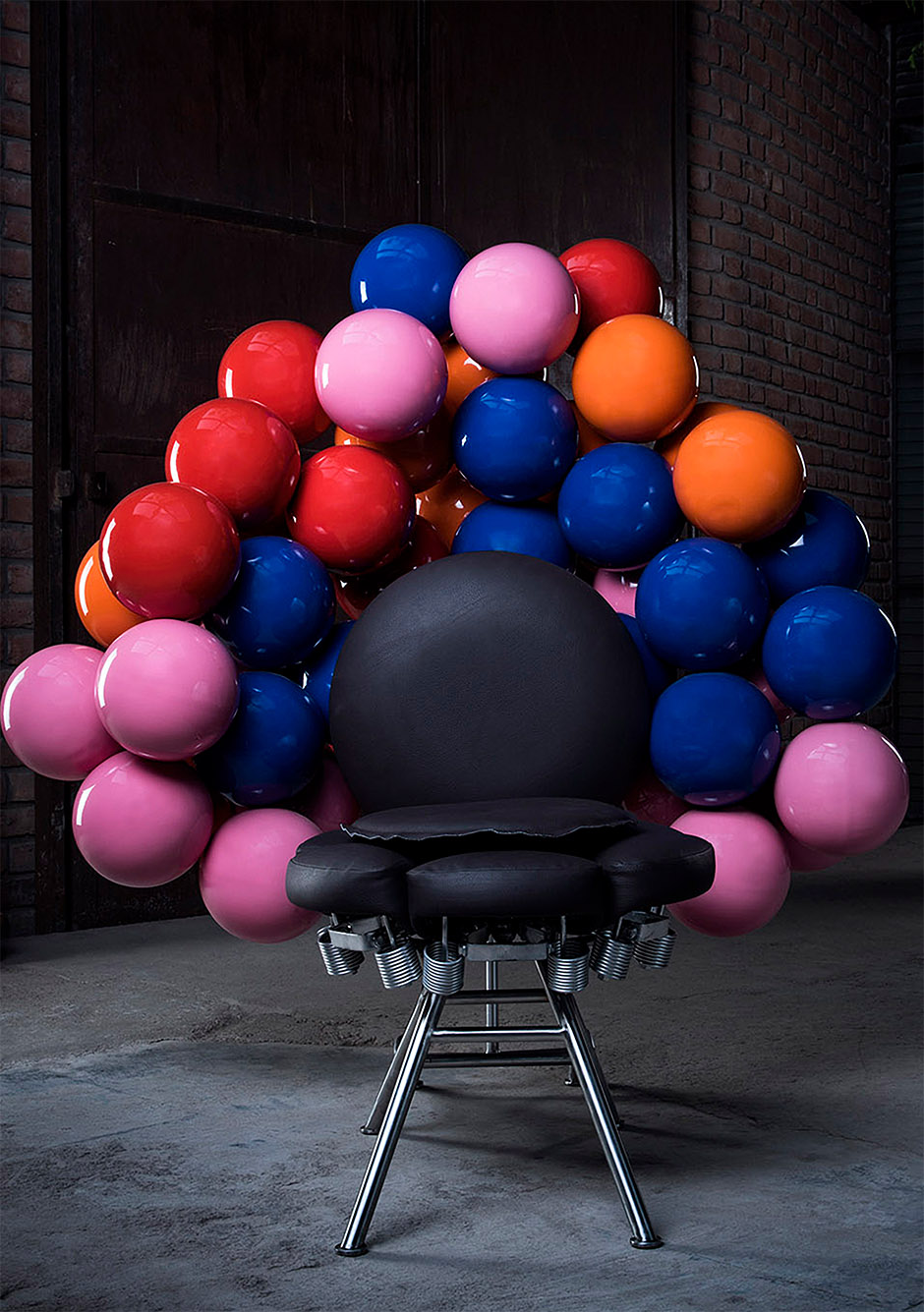 Khilone Walla Bicycle Throne